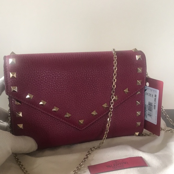 VALENTINO GARAVANI Rockstud Wallet On A Chain - Picture 14 of 14